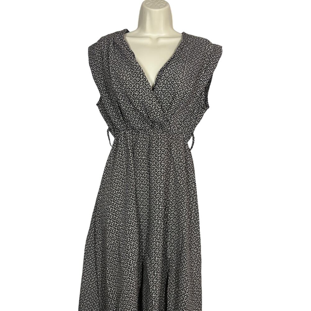 Bishop + Young V Neck Maxi Dress Sleeveless Casual Black Tan - S